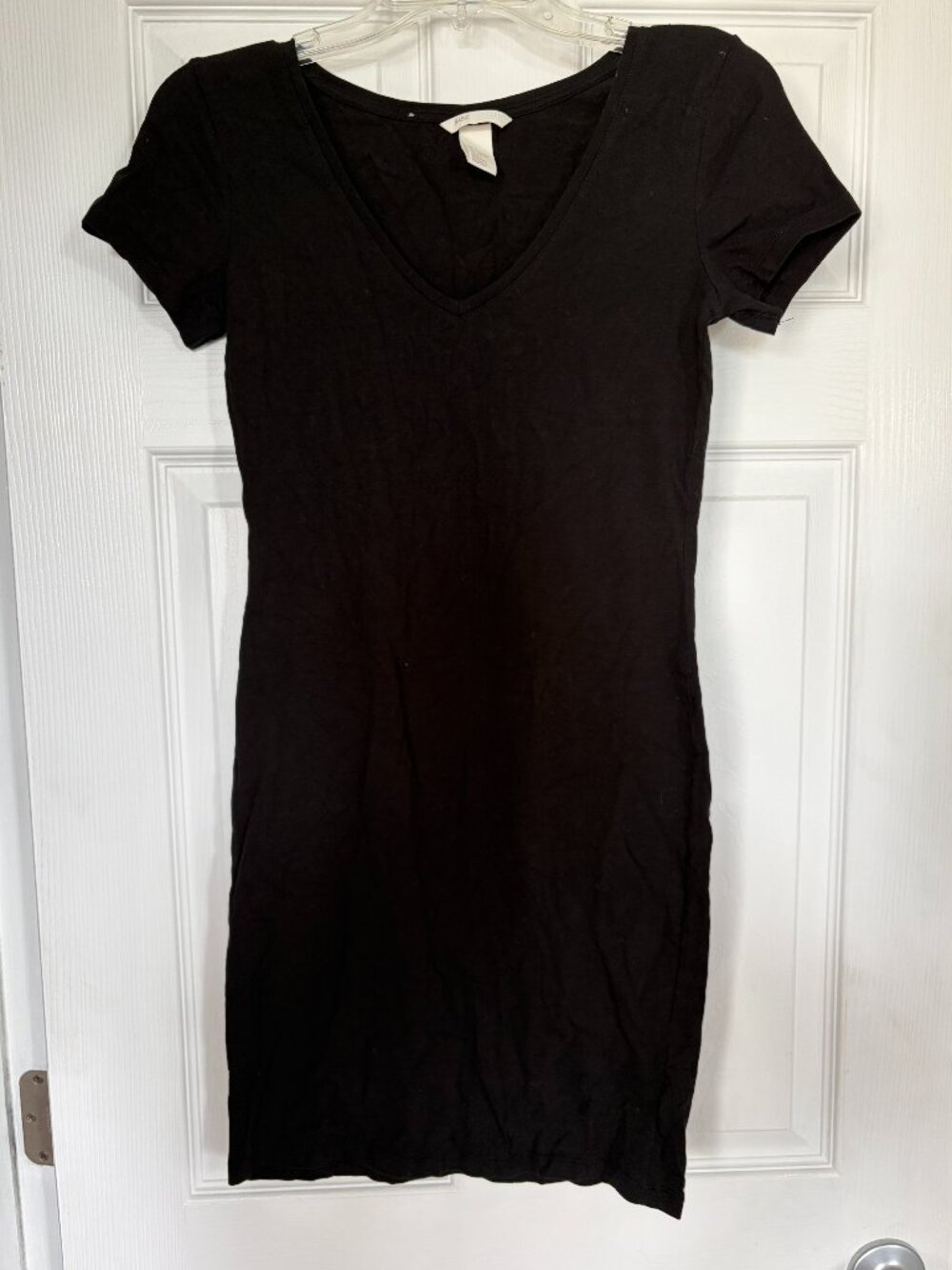 Ladies H&M Basic black shirt dress size small